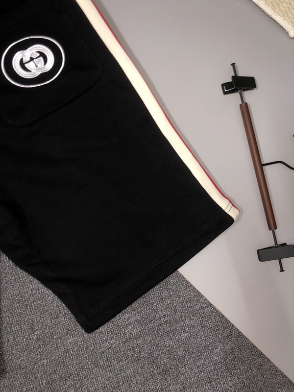 ブランドハーフパンツ全体デザイン